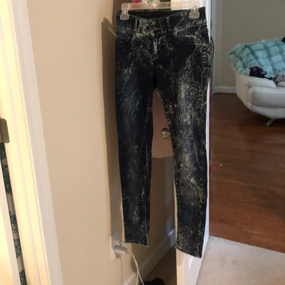 Lovesick Denim - Lovesick brand stonewashed jeans super skinny’s